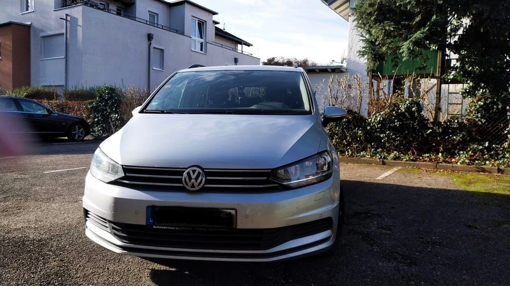 VW Touran 137.000 km 18.500 &euro; Ladenburg 68526