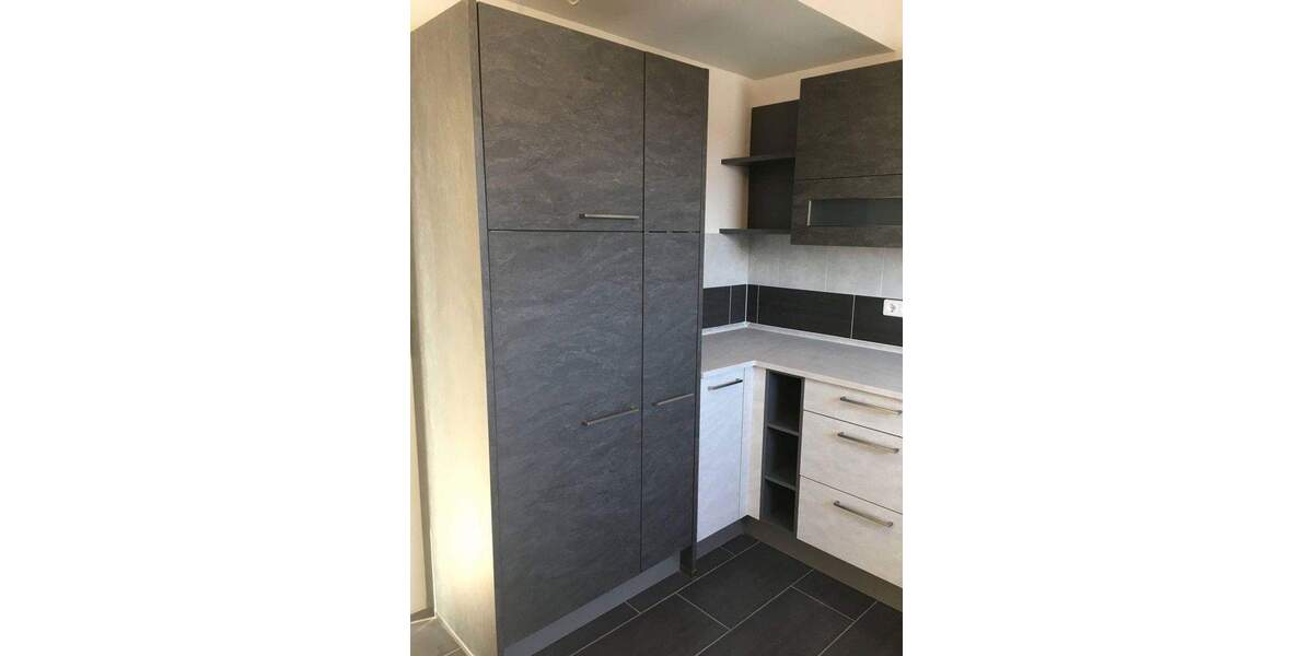 Etagenwohnung Walldorf - 3 Zimmer, 90 m&sup2;, 329.000&euro; | Angebot:25696030