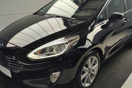 Ford Fiesta 40.600 km 10.990 &euro; Neustadt a. d. Weinstr. 67435