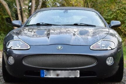 Jaguar XKR 208.000 km 22.950 &euro; Battenberg 67271