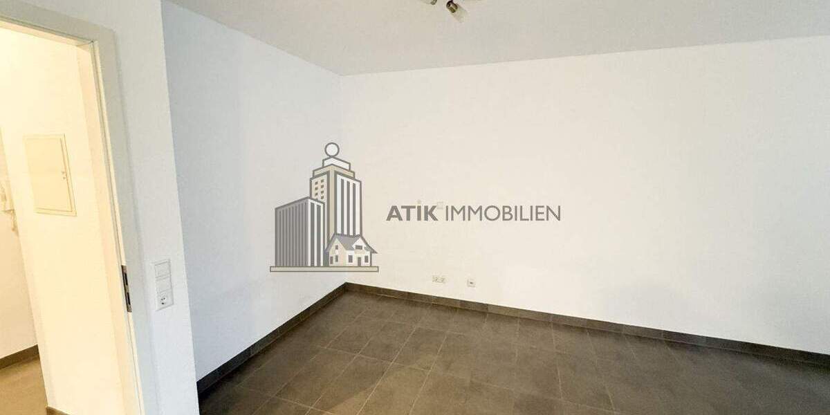 ATIK: Charmante 1,5-Zimmer-Wohnung mit Terrasse 1 zimmer