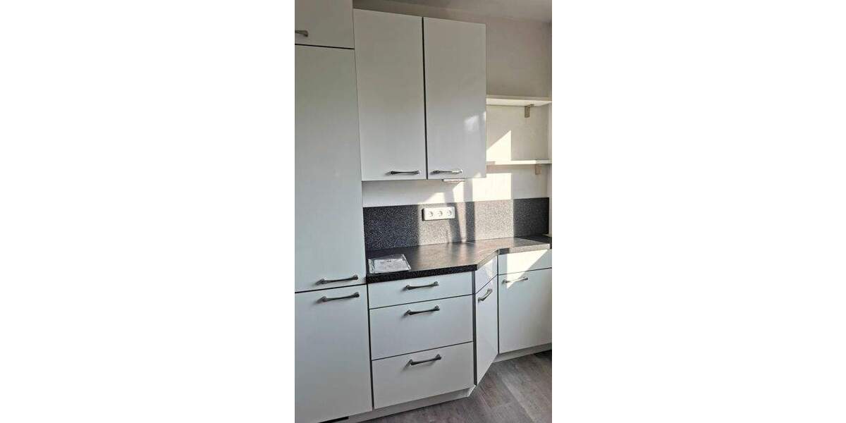 Etagenwohnung Ludwigshafen am Rhein / Pfingstweide Pfingstweide - 3 Zimmer, 78 m&sup2;, 218.000&euro; | Angebot:25228912