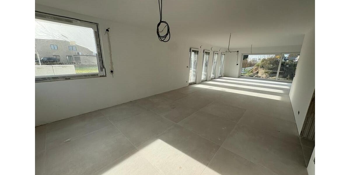 Doppelhaushälfte Philippsburg - 5 Zimmer, 230 m&sup2;, 499.000&euro; | Angebot:25055346