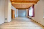 Etagenwohnung Mannheim Sandhofen - 6 Zimmer, 175 m&sup2;, 270.000&euro; | Angebot:26815840