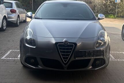 Alfa Romeo Giulietta 183.890 km 9.990 &euro; Frankenthal/Studernheim 67227