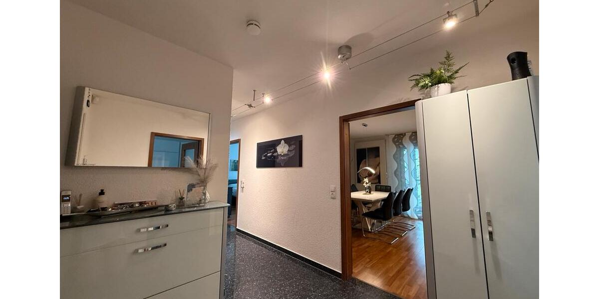 Mehrfamilienhaus, Wohnhaus Ludwigshafen am Rhein Rheingönheim - 6 Zimmer, 178 m&sup2;, 569.000&euro; | Angebot:26871417