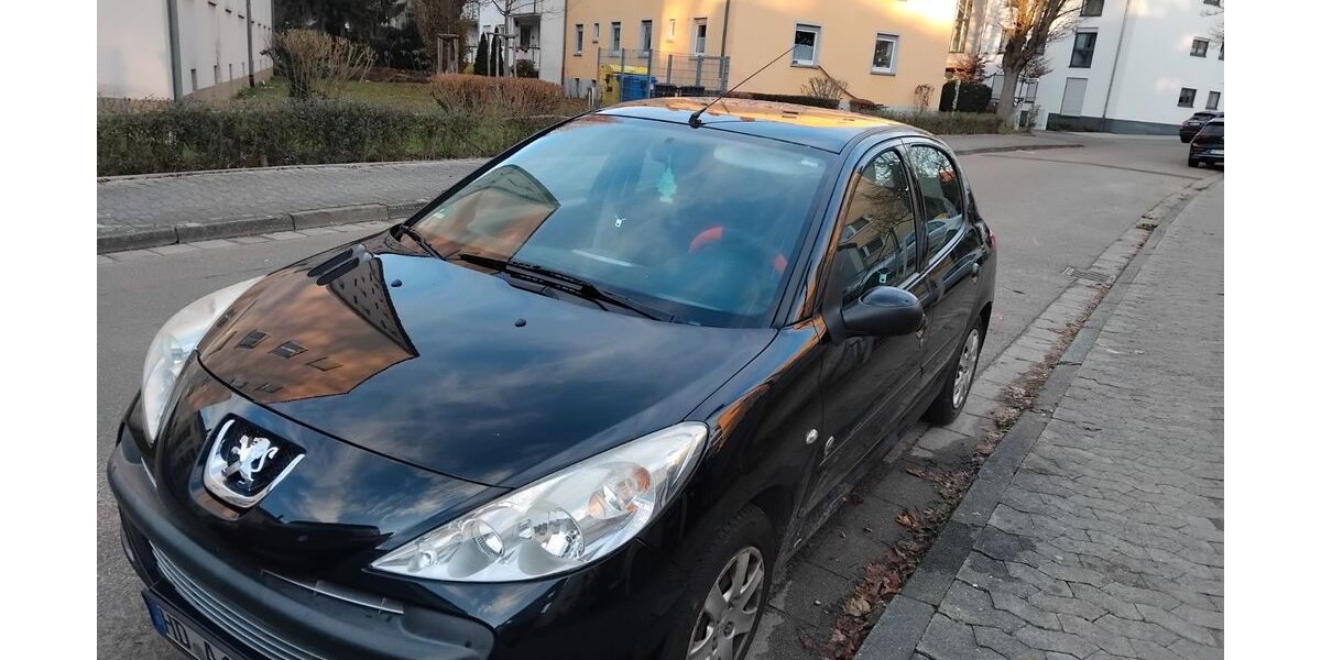 Peugeot 206 177.500 km 2.195 &euro; Heidelberg 69124