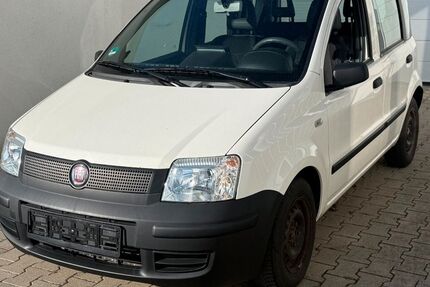 Fiat Panda 134.000 km 2.350 &euro; Oberhausen Rheinhausen 68794