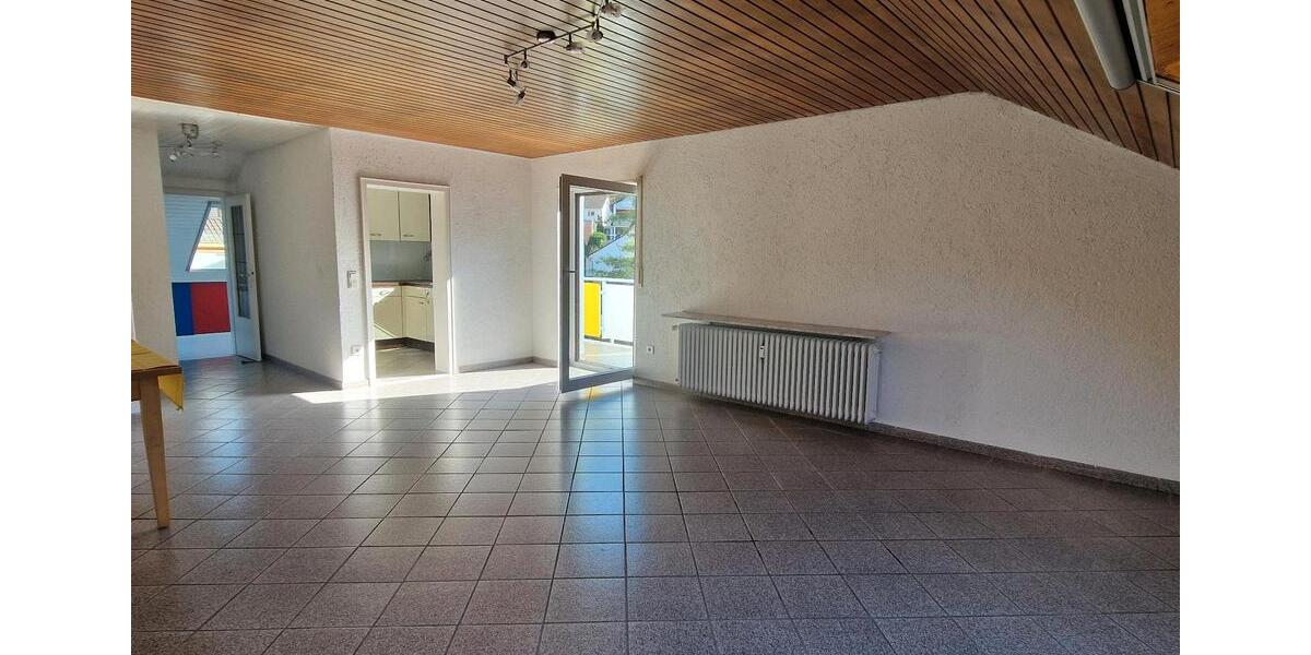 Dachgeschoßwohnung Bad Dürkheim - 2 Zimmer, 61 m&sup2;, 800&euro; | Angebot:26211200