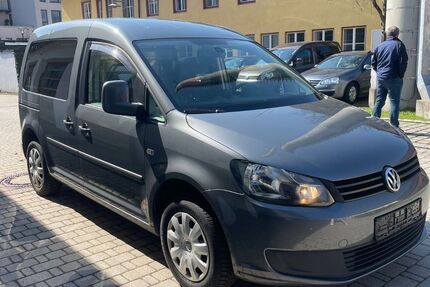 VW Caddy 243.000 km 5.800 &euro; Mannheim 68305