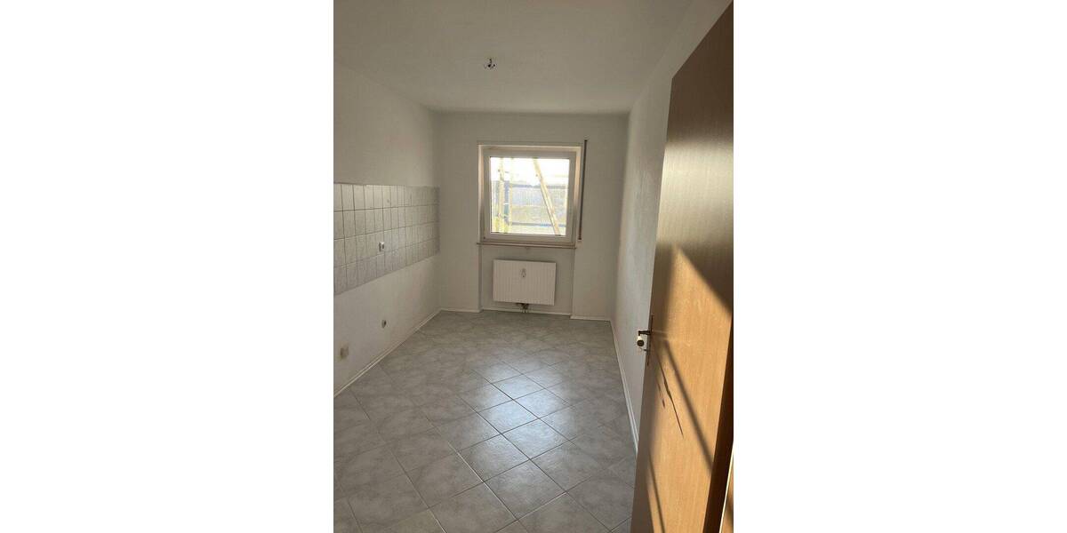 Etagenwohnung Schwetzingen - 3 Zimmer, 89 m&sup2;, 1.130&euro; | Angebot:26908888