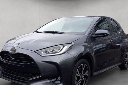Toyota Yaris 3.213 km 24.900 &euro; Mannheim 68307
