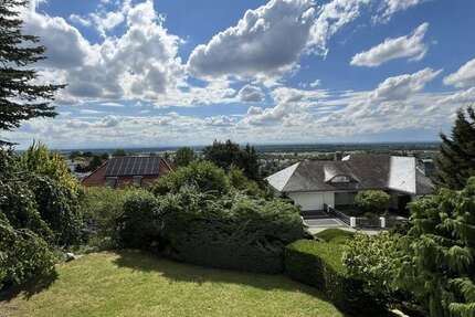 Haus zum Kaufen in Bensheim-Auerbach 1.190.000 € 310 m²