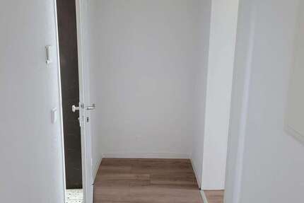 Wohnung Ludwigshafen am Rhein / Maudach Maudach - 2 Zimmer, 56 m&sup2;, 725&euro; | Angebot:26676390