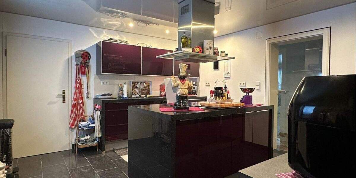 Etagenwohnung Mannheim Rheinau - 3 Zimmer, 115 m&sup2;, 398.000&euro; | Angebot:25684808