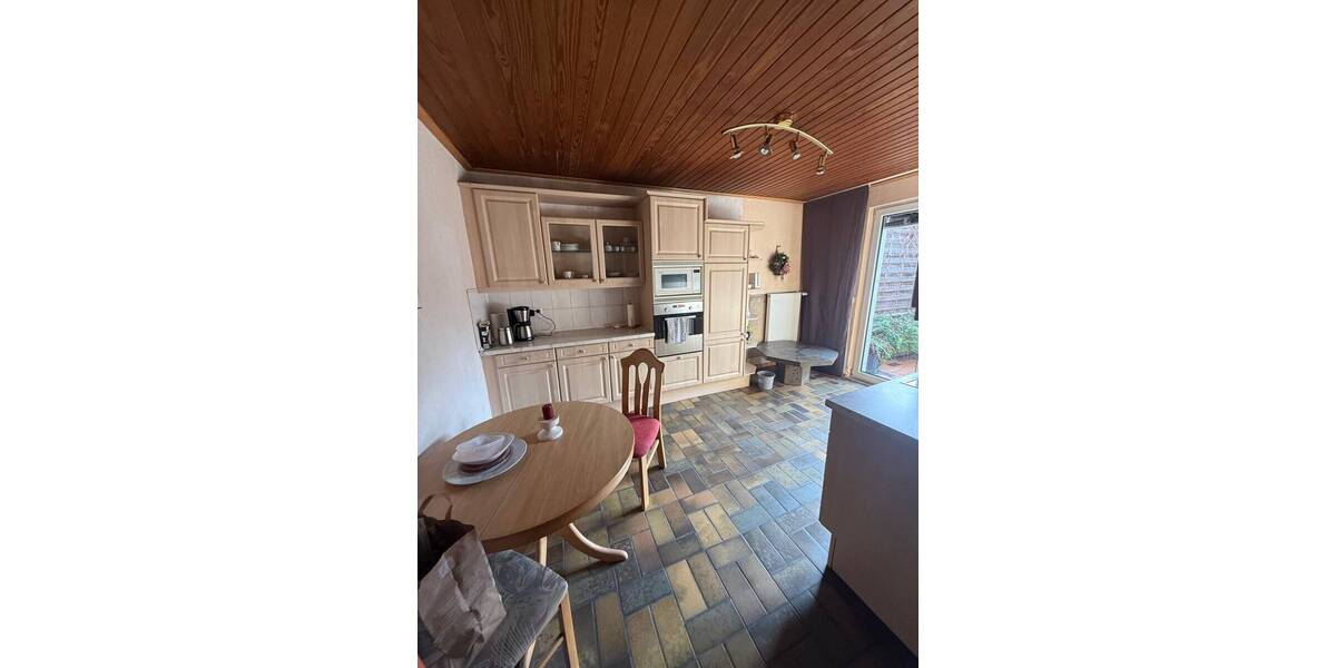 Reihenmittelhaus Ludwigshafen am Rhein Oppau - 4 Zimmer, 92 m&sup2;, 215.000&euro; | Angebot:26142893