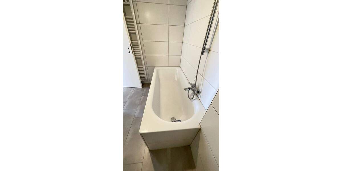 Etagenwohnung Eppelheim - 3 Zimmer, 84 m&sup2;, 950&euro; | Angebot:25674926