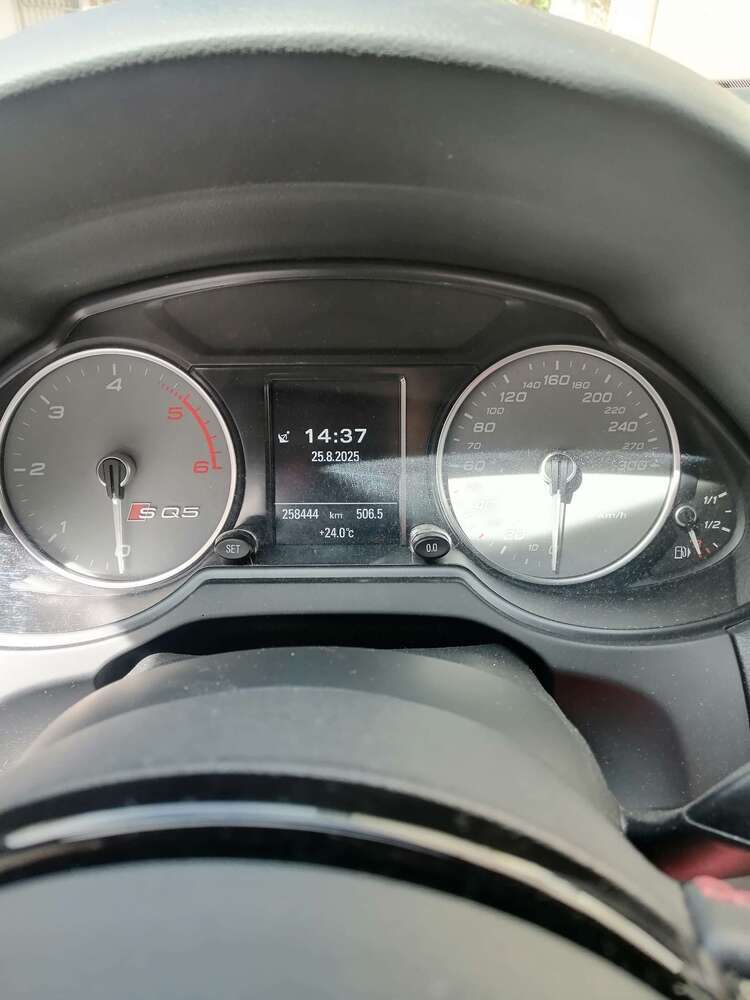 SQ5