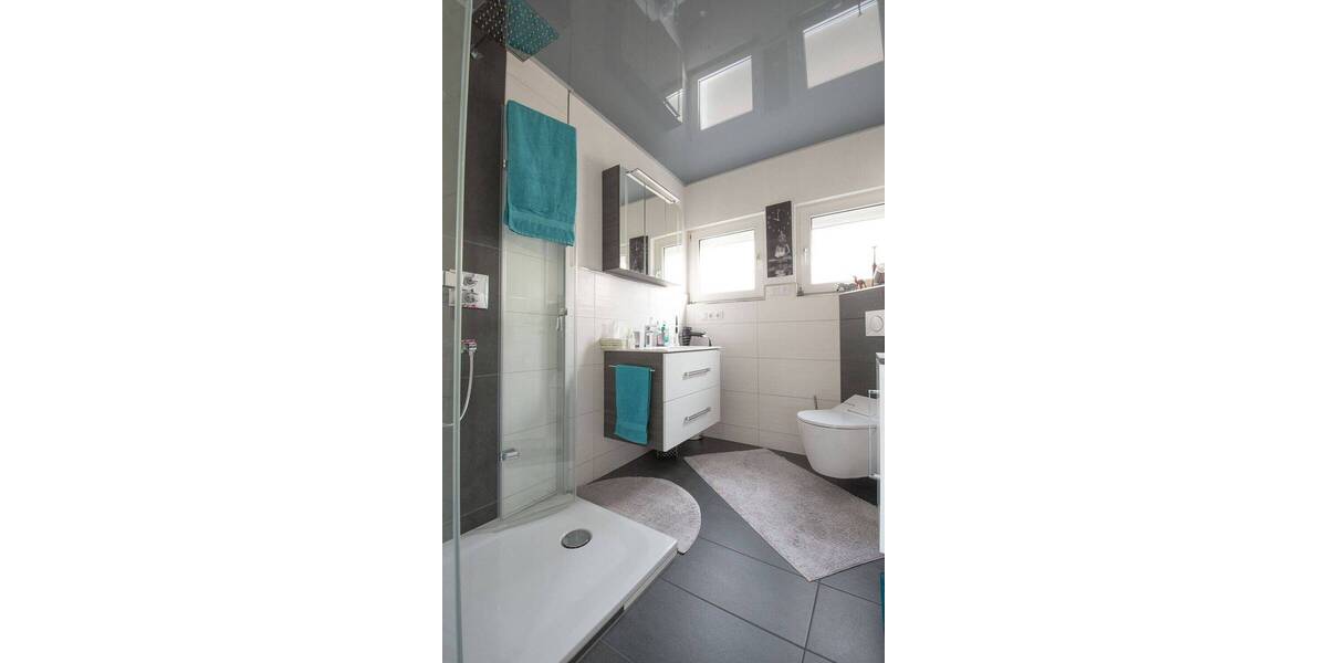 Etagenwohnung Waldsee - 4 Zimmer, 97 m&sup2;, 340.000&euro; | Angebot:26308927