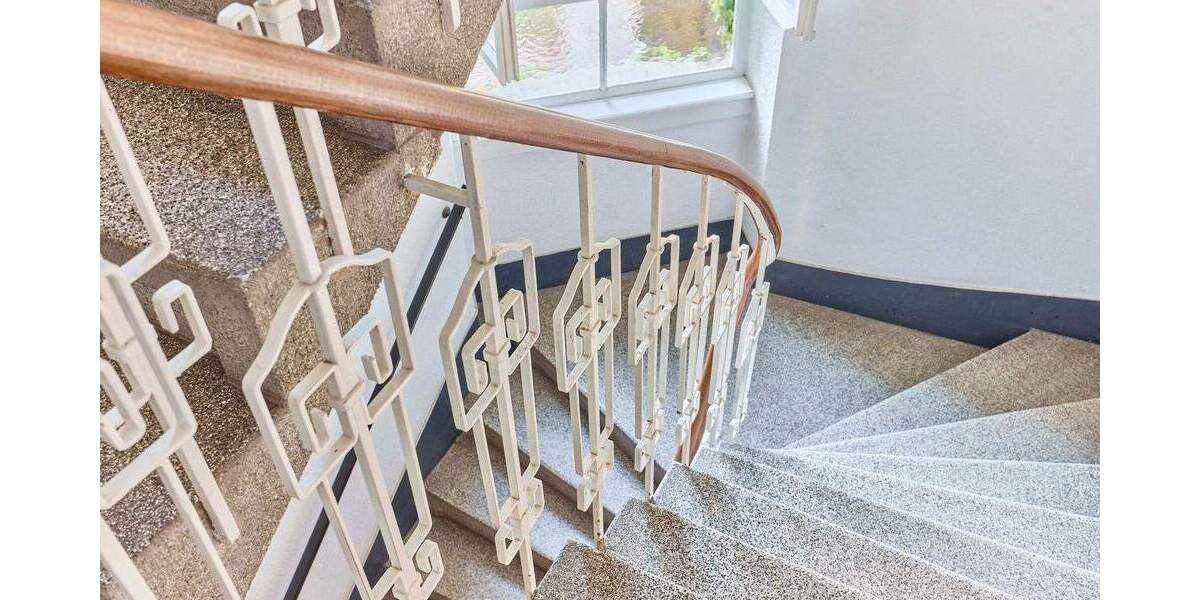 Stilvolle 4-Zimmeraltbauwohnung mit 2 Balkonen in der Belle Etage der Schwetzinger Vorstadt 4 zimmer