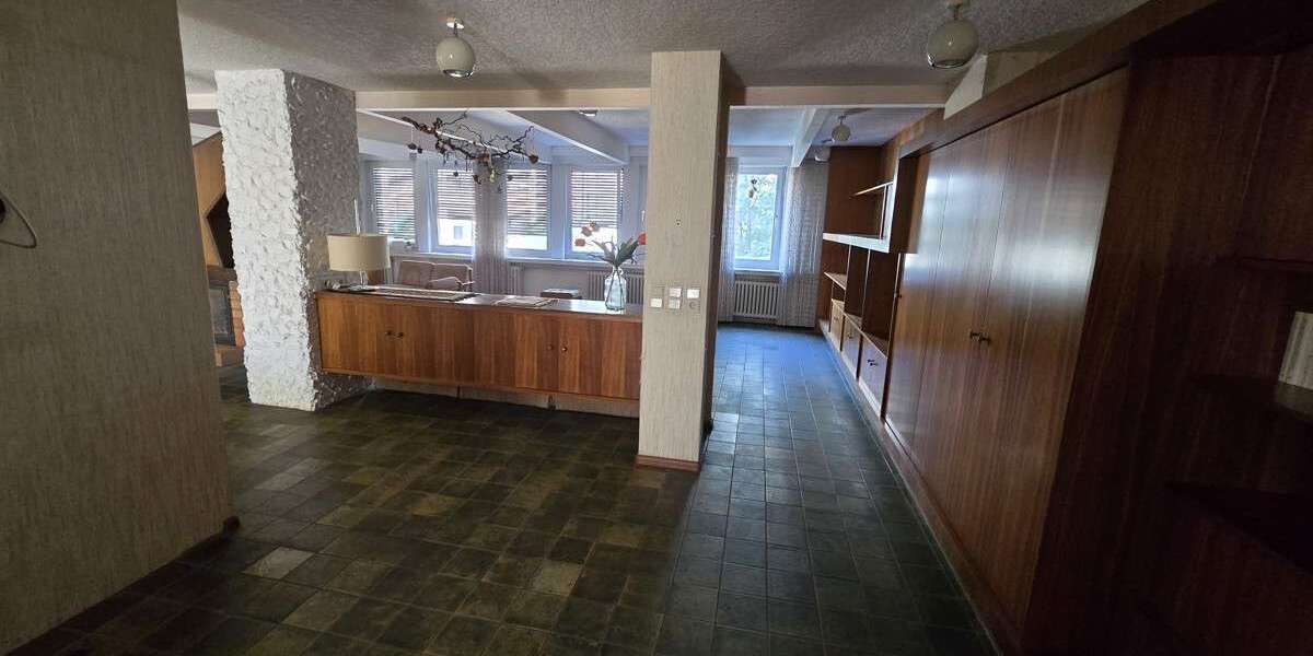 Wohnung zum Mieten in Ludwigshafen 1.000 € 168 m² 3 zimmer