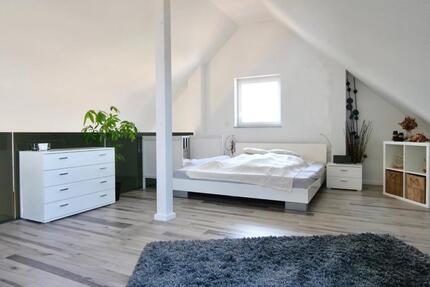 Haus Waghäusel - 4 Zimmer, 138 m&sup2;, 479.000&euro; | Angebot:26021553