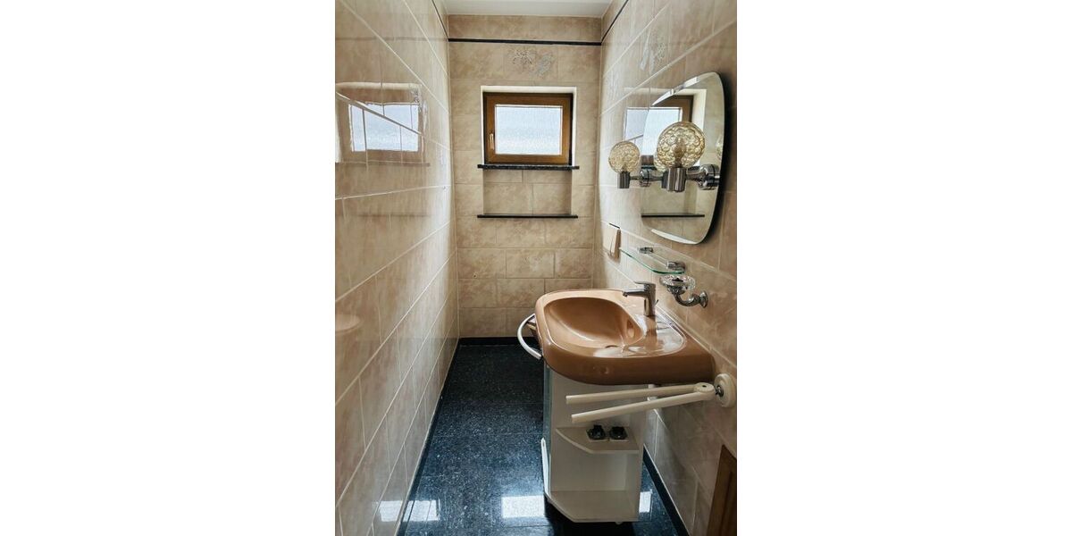 Provisionsfrei* Freistehendes Zwei-Familienhaus in bevorzugter Stadtrandlage in Viernheim - Neuzenlache von privat - Mehrfamilienhaus, Wohnhaus Viernheim | Angebot:24717370