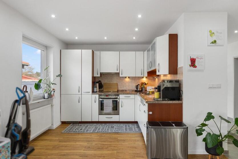 Komfortabler Bungalow mit eigener EinliegerWohnung
