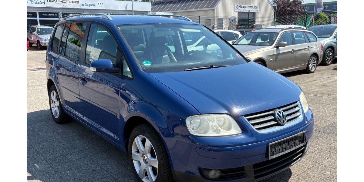 VW Touran 213.000 km 2.990 &euro; Reilingen 68799
