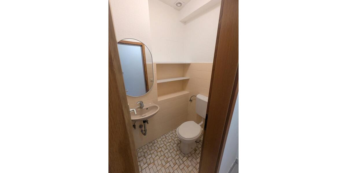 Etagenwohnung Westhofen - 5 Zimmer, 112 m&sup2;, 1.100&euro; | Angebot:26479718