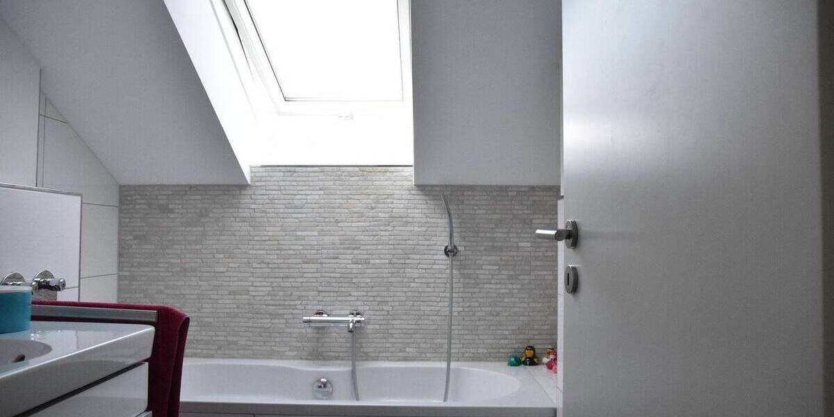 Etagenwohnung Heidelberg Rohrbach - 6 Zimmer, 145 m&sup2;, 2.950&euro; | Angebot:26926619