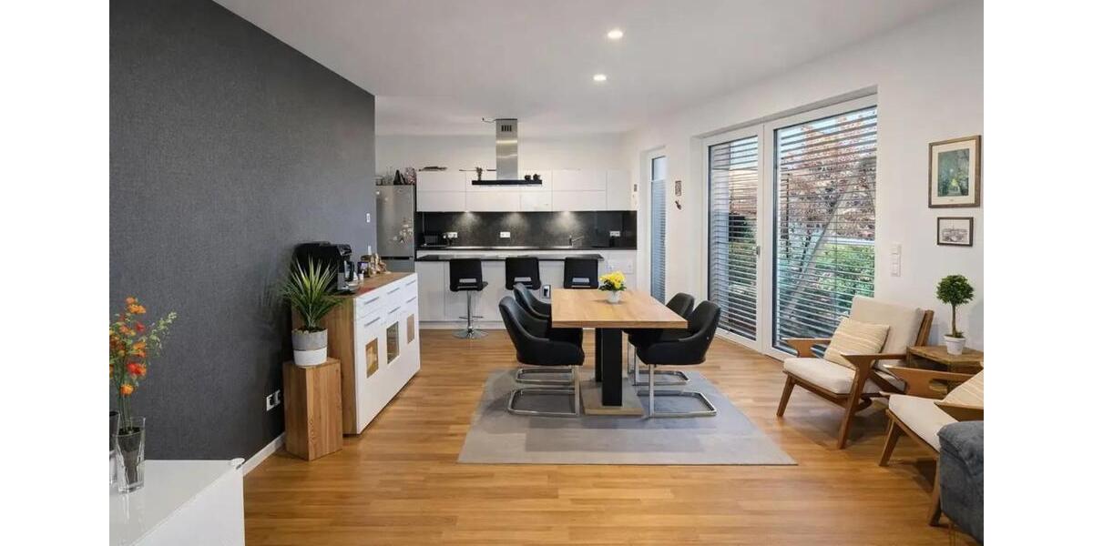 Erdgeschoßwohnung Speyer - 4 Zimmer, 117 m&sup2;, 1.950&euro; | Angebot:25253759