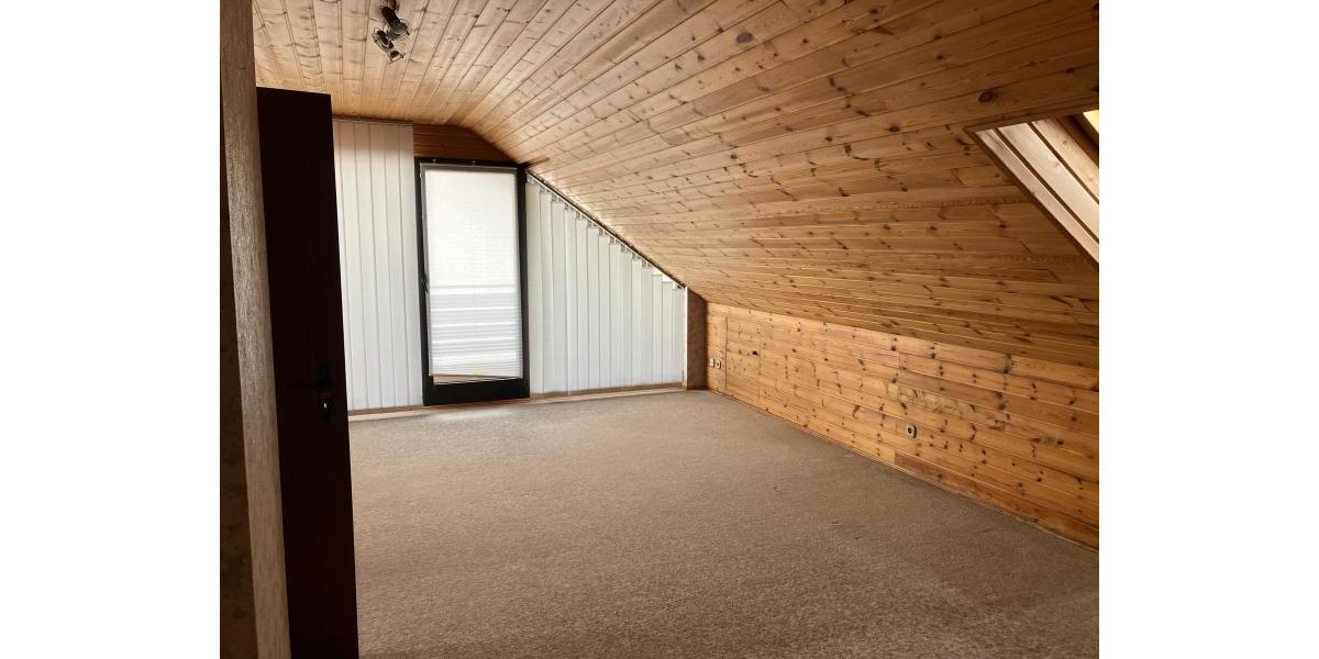 ObjNr:19739 - Schöne, toll geschnittene Doppelhaushälfte mit Terrasse und Garten in ruhiger Lage von Schifferstadt 5 zimmer