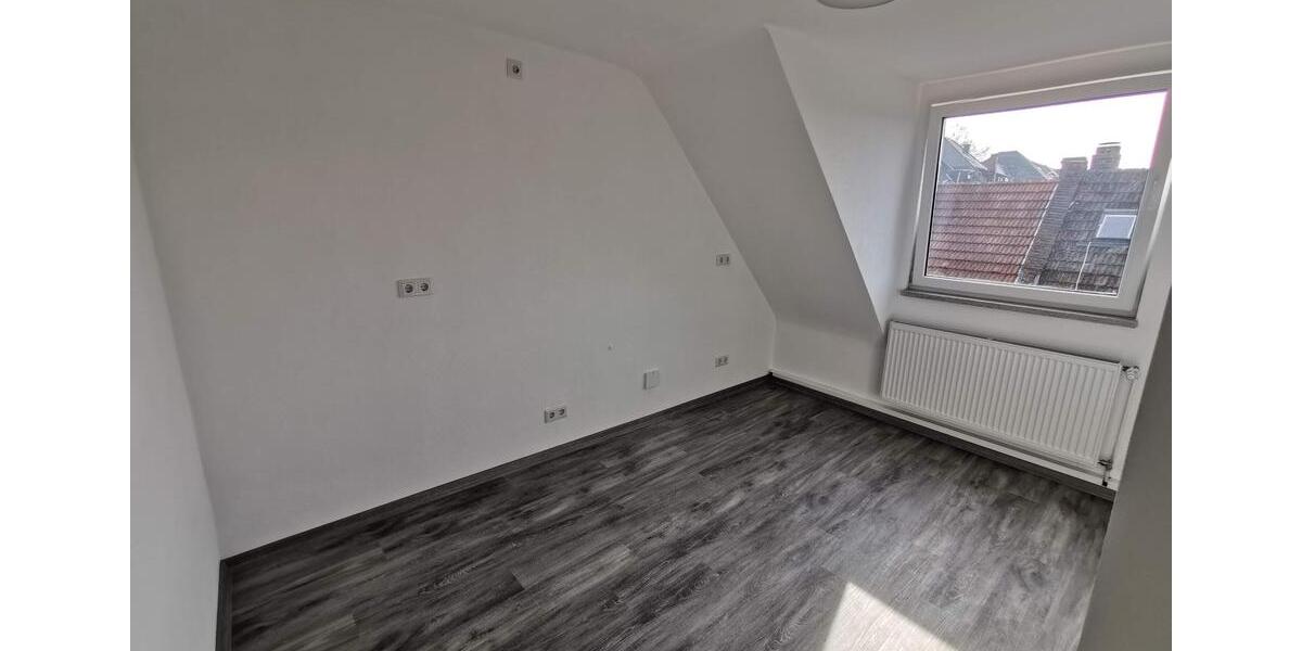 Etagenwohnung Mannheim Herzogenried - 2 Zimmer, 53 m&sup2;, 665&euro; | Angebot:25475774