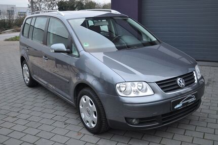 VW Touran 108.000 km 5.950 &euro; Mannheim 68305