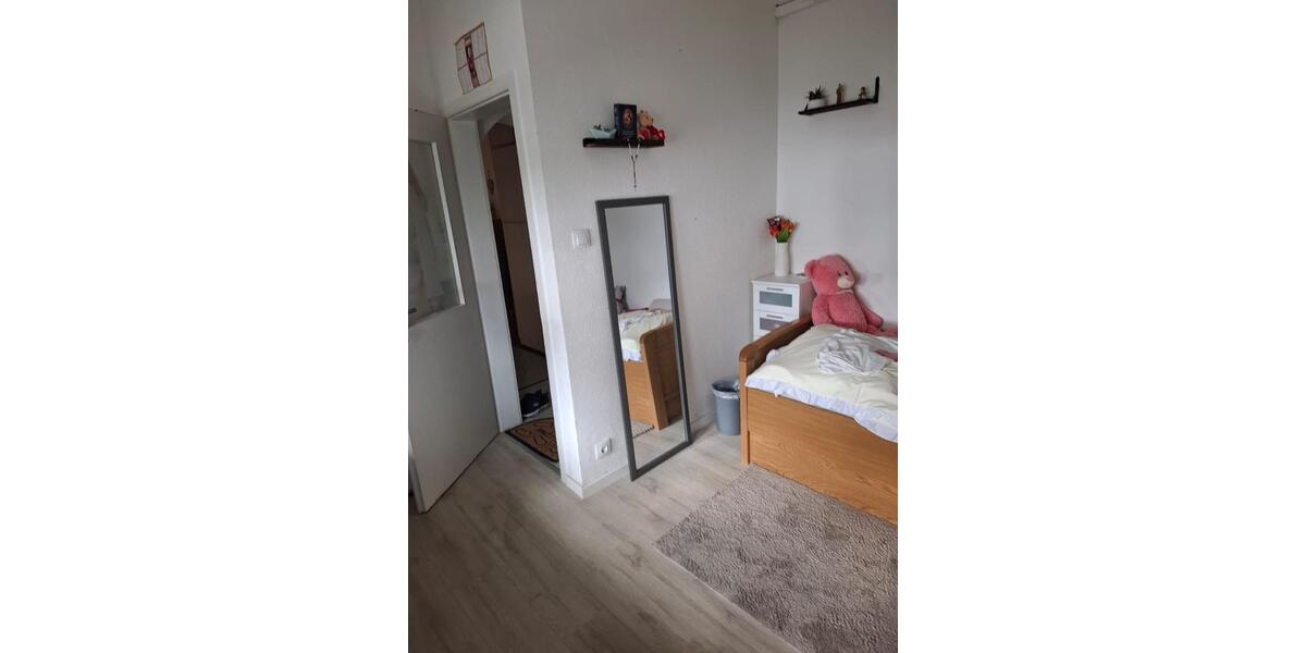Etagenwohnung Heddesheim - 5 Zimmer, 111 m&sup2;, 1.100&euro; | Angebot:24525191