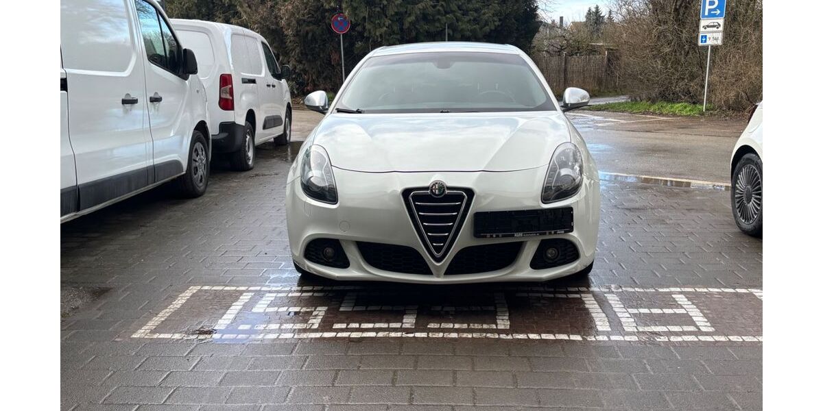 Alfa Romeo Giulietta 94.379 km 7.890 &euro; Frankenthal/Studernheim 67227