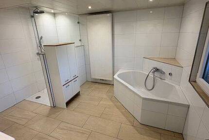 Haus Worms Abenheim - 8 Zimmer, 180 m&sup2;, 439.200&euro; | Angebot:26583546