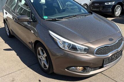 Kia ceed Sportswagon 205.753 km 4.930 &euro; Schwetzingen 68723