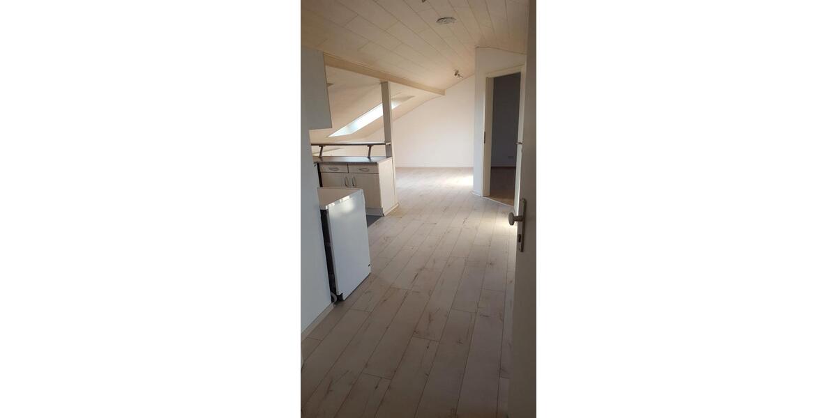 Dachgeschoßwohnung Schwetzingen - 2 Zimmer, 44 m&sup2;, 500&euro; | Angebot:26059746