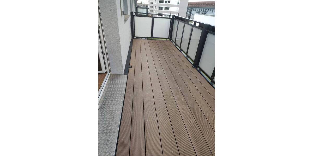 Etagenwohnung Mannheim Käfertal - 7 Zimmer, 167 m&sup2;, 2.080&euro; | Angebot:26806947