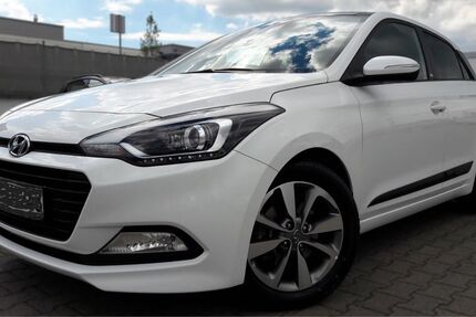 Hyundai i20 88.660 km 10.990 &euro; Hockenheim 68766