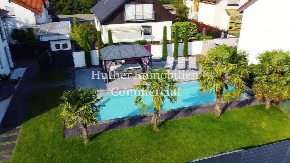 Haus zum Kaufen in Limburgerhof 2.450.000 € 328 m²