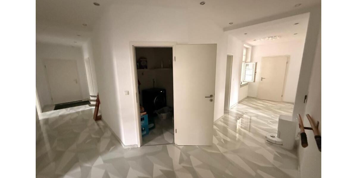 Erdgeschoßwohnung Worms Westliche Vororte - 4 Zimmer, 152 m&sup2;, 480.000&euro; | Angebot:27071243