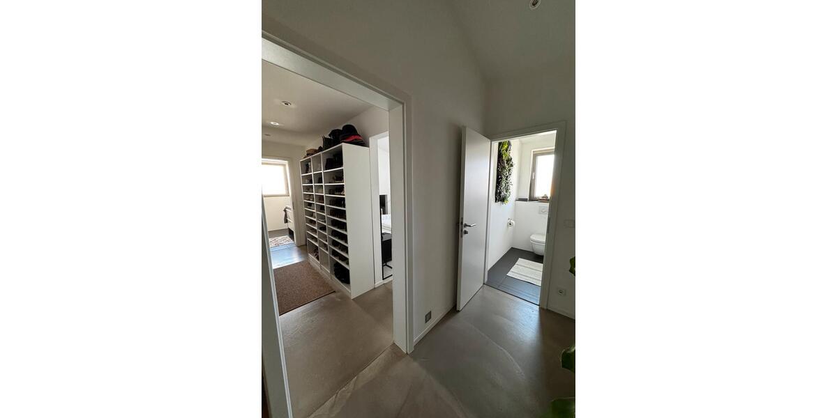 Dachgeschoßwohnung Brühl - 3.5 Zimmer, 110 m&sup2;, 498.000&euro; | Angebot:26408560