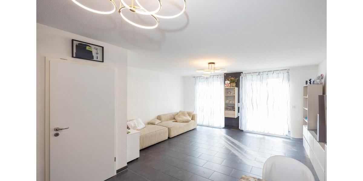 Einfamilienhaus Schwetzingen - 5 Zimmer, 162 m&sup2;, 2.500&euro; | Angebot:25147944