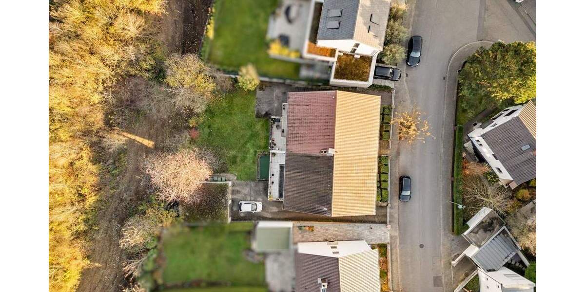 Repräsentatives, freistehendes Mehrfamilienhaus in erstklassiger Wohnlage von Schwetzingen-Oststadt 1 zimmer