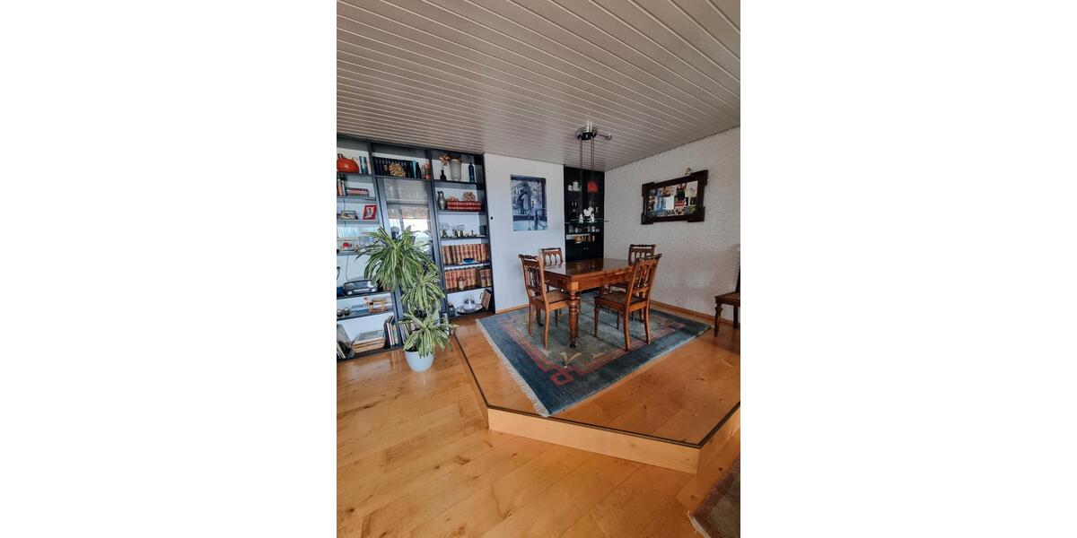 Etagenwohnung Ludwigshafen am Rhein Mundenheim - 4 Zimmer, 131 m&sup2;, 314.000&euro; | Angebot:26805693