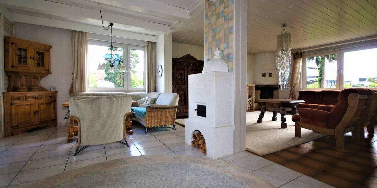 Gewerbe und Wohnen ideal verbunden 6 zimmer