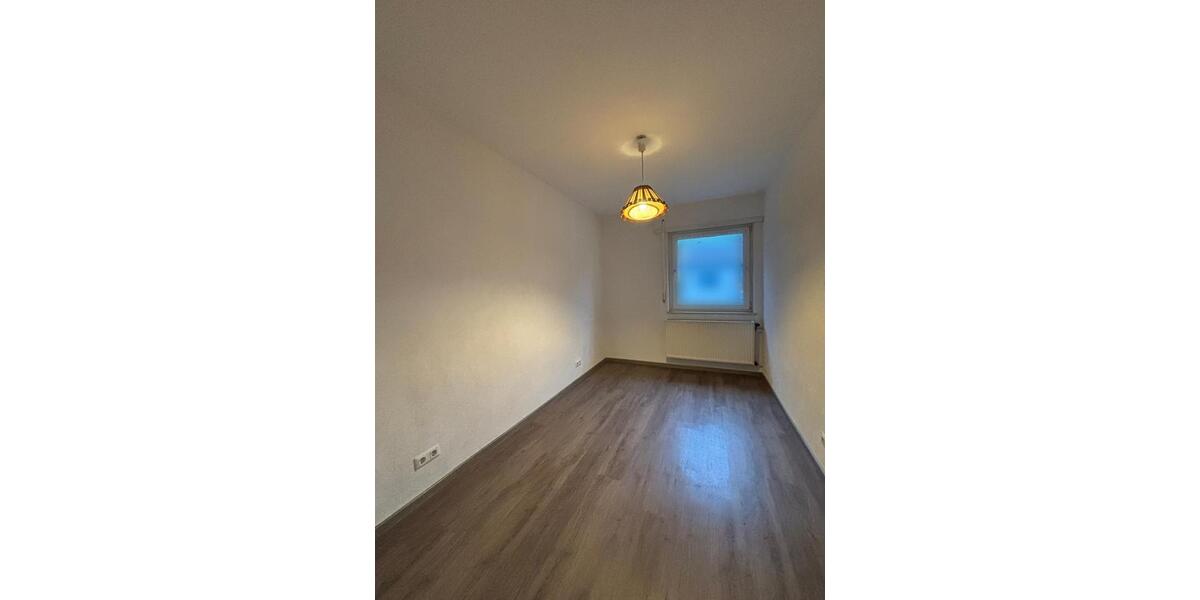 Etagenwohnung Mannheim Herzogenried - 3 Zimmer, 78 m&sup2;, 1.300&euro; | Angebot:24683260